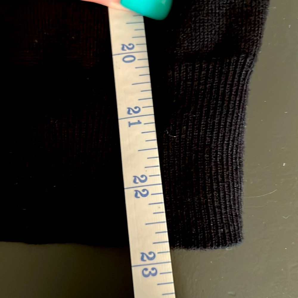 Full zip Sweater - Picture 10 of 11